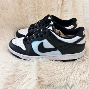 Nike Big kid  Dunk Low Shoes Size 6.5 Y